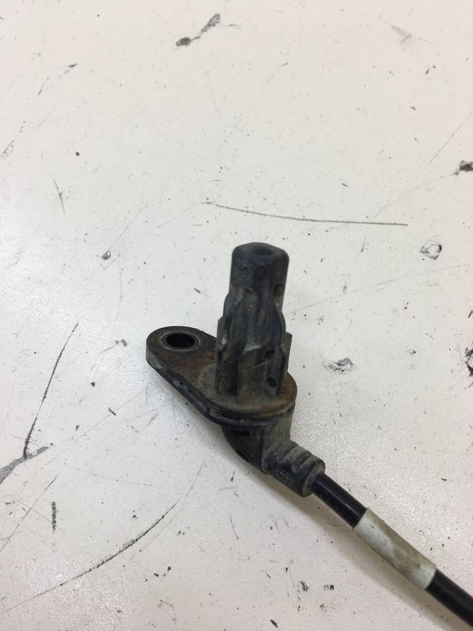 Датчик ABS передний левый Hyundai ix35 (LM) 2010-2015