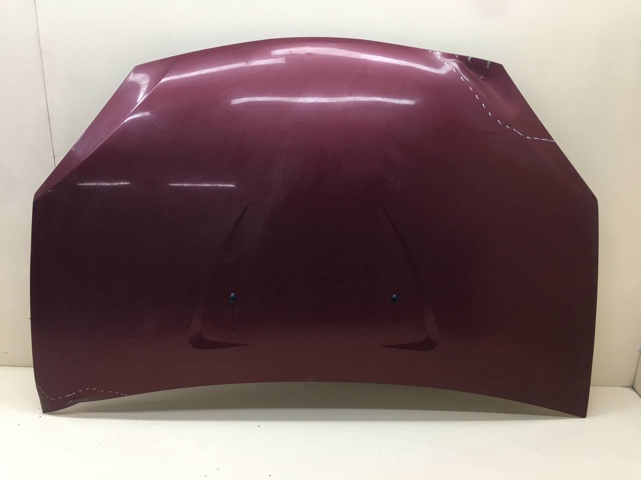 Капот Renault Sandero 2009-2014