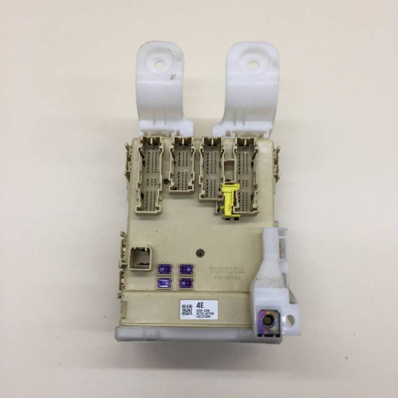 Блок предохранителей Toyota Rav 4 (XA40) 2013-2019