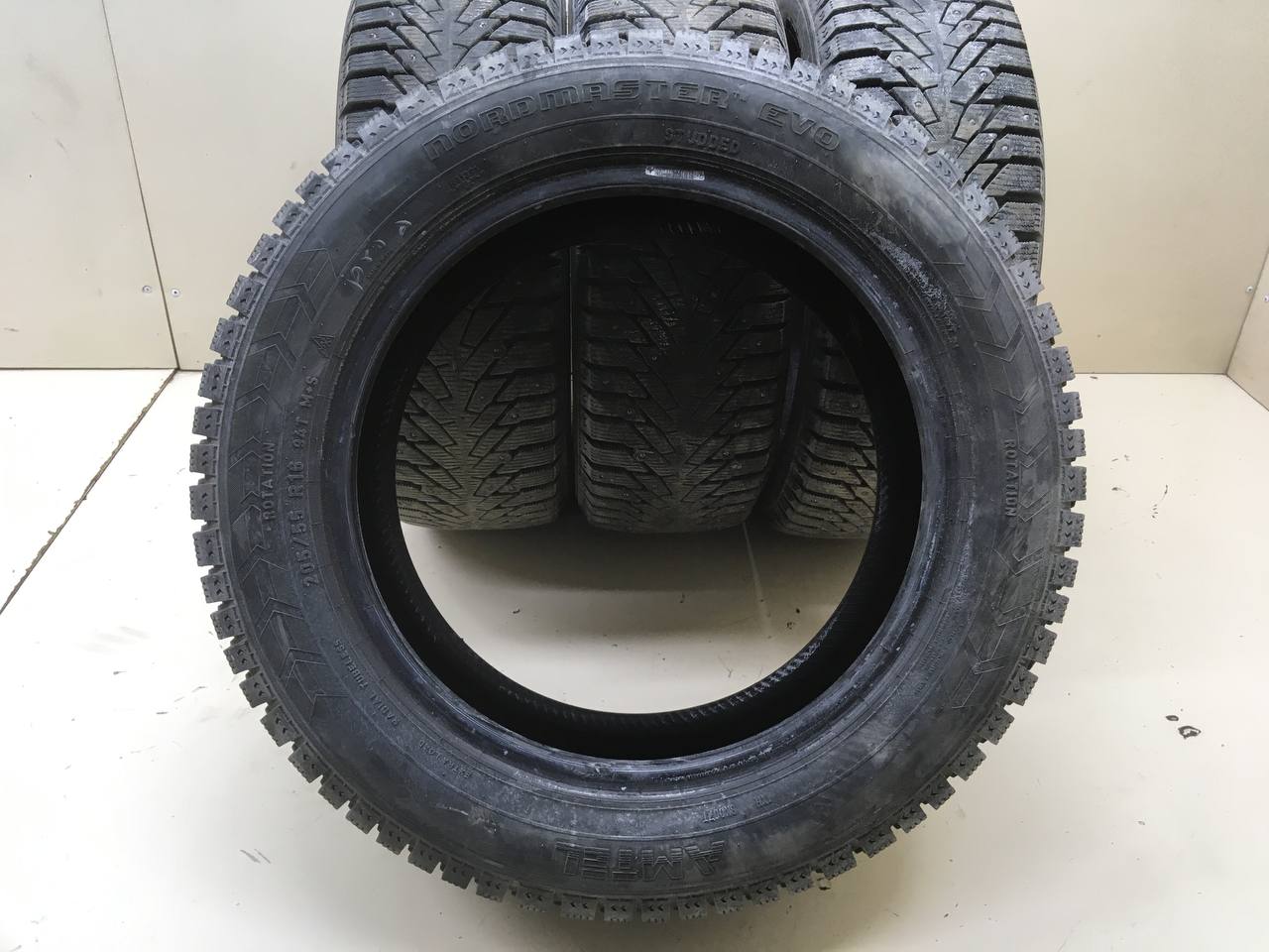 Шины к-кт R16 Зимние шипованные Amtel NordMaster Evo