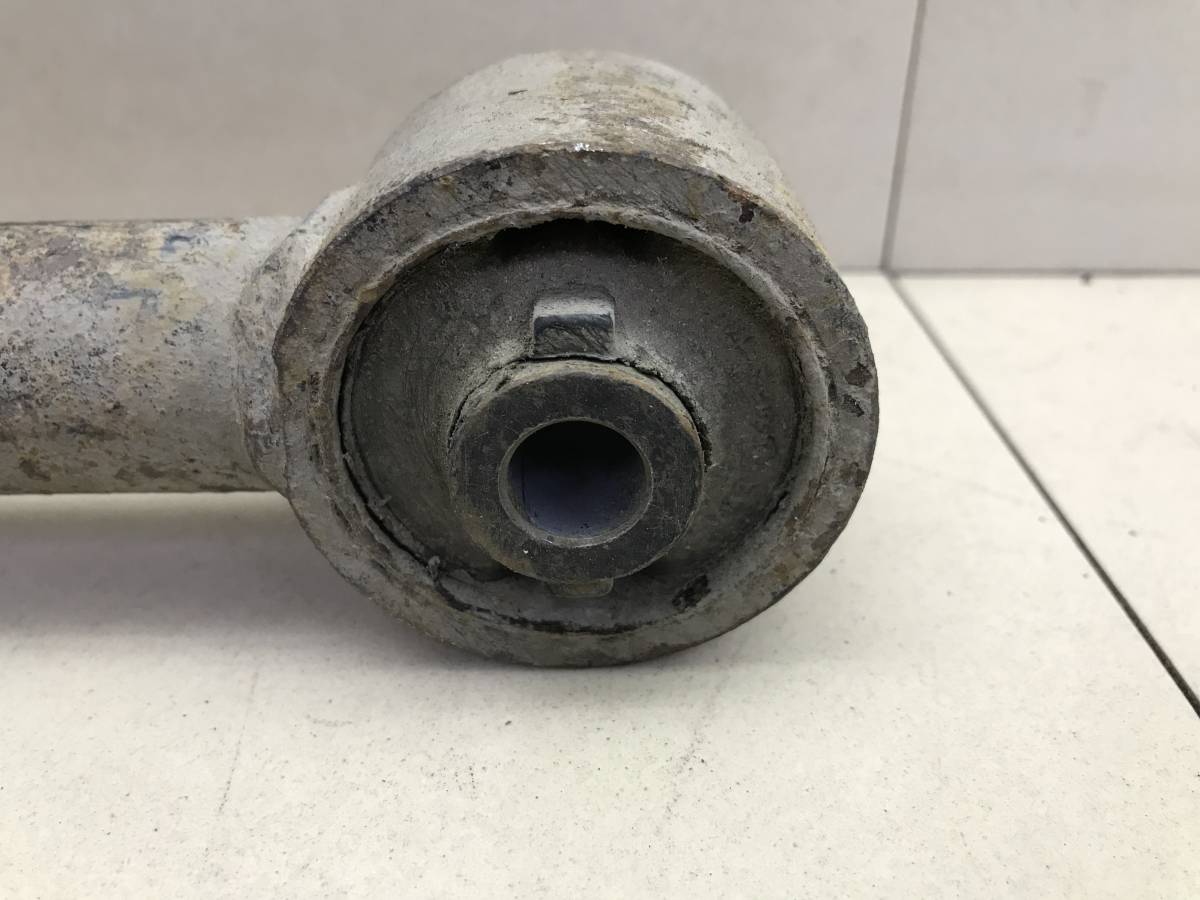 Тяга задняя продольная Toyota Land Cruiser (J100) 1998-2007