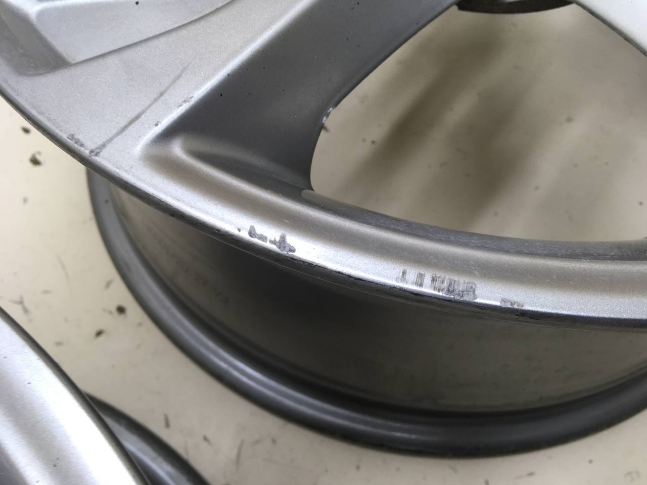 Диски к-кт R17 Литые