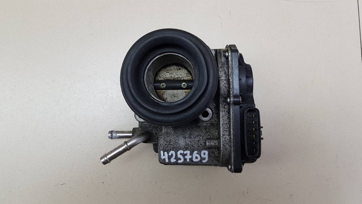Заслонка дроссельная электрическая Toyota Vitz P90 2005-2011