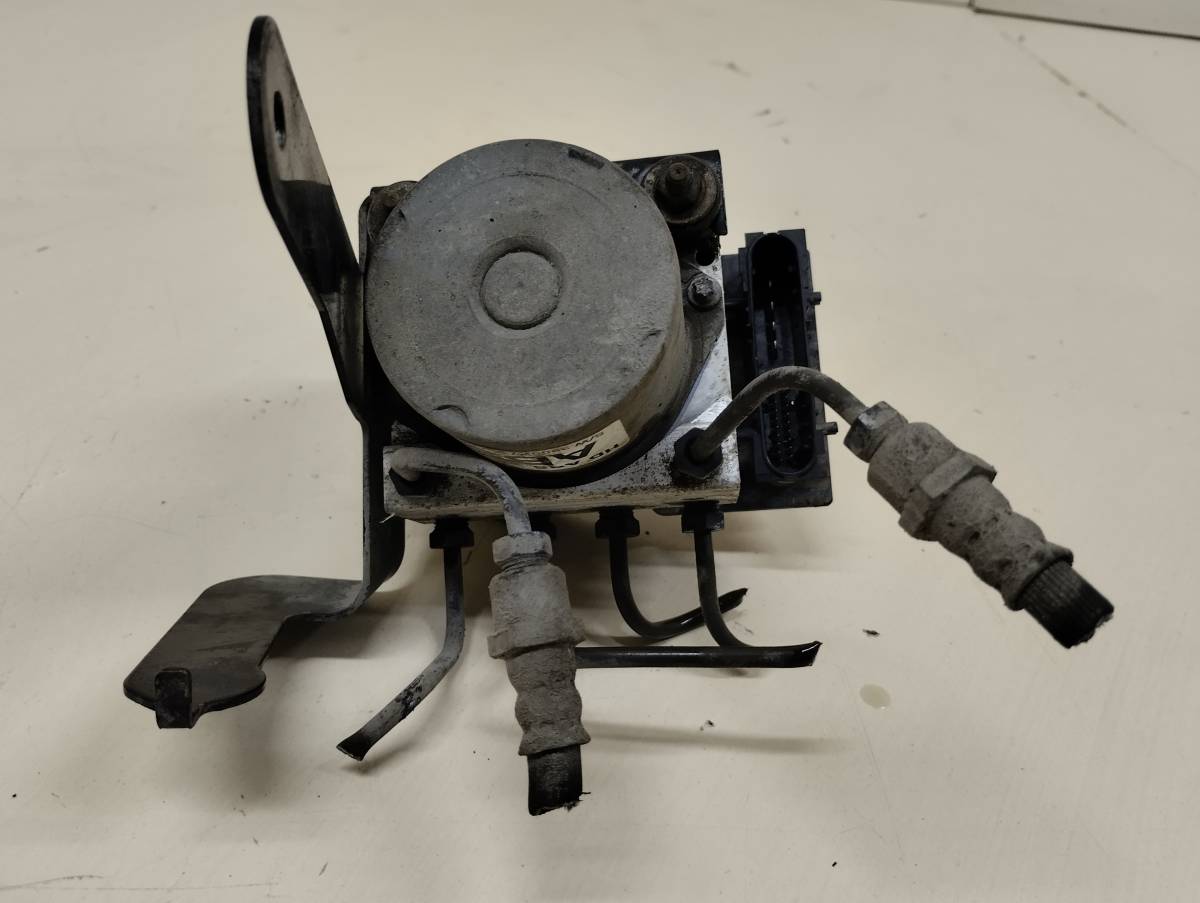 Блок ABS (насос) Hyundai Elantra (HD) 2006-2010