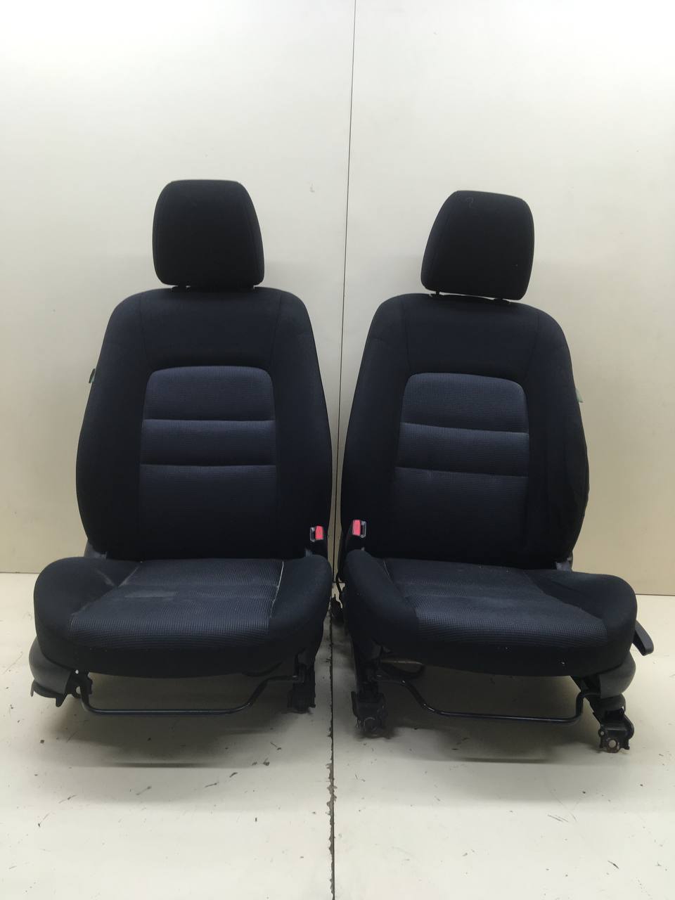 Сиденье (комплект) Mazda Mazda 6 (GG) 2002-2007 Сиденье (комплект) Mazda Mazda 6 (GG) 2002-2007