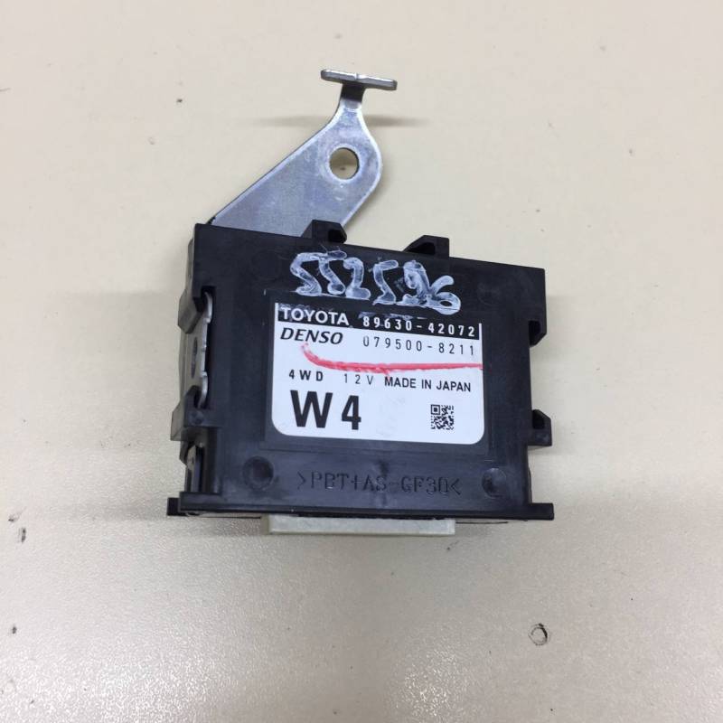 Блок электронный Toyota Rav 4 (XA40) 2013-2019 Блок электронный Toyota Rav 4 (XA40) 2013-2019