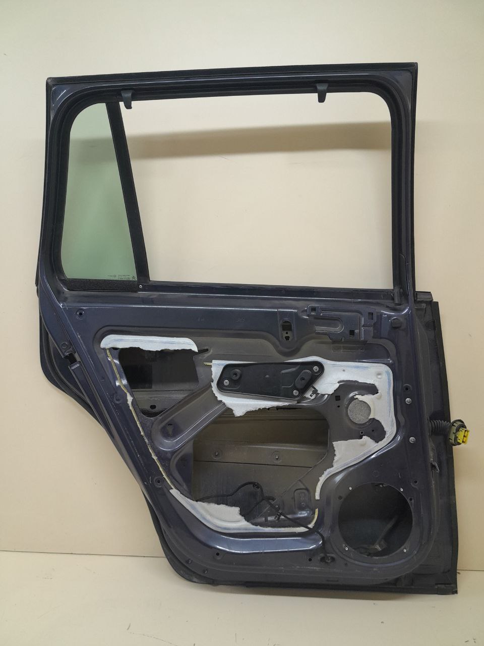 Дверь задняя левая Citroen Grand C4 Picasso 2006-2014 Дверь задняя левая Citroen Grand C4 Picasso 2006-2014