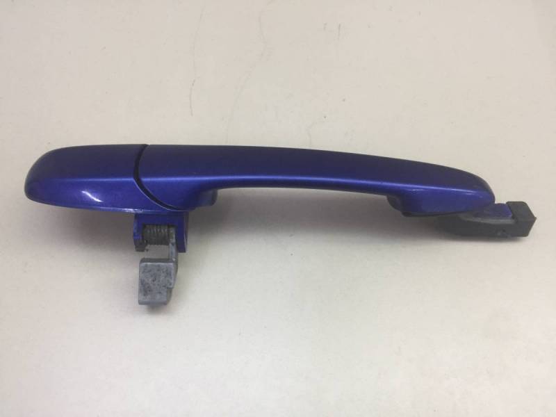 Ручка двери наружная левая Mazda Mazda 3 (BK) 2002-2009