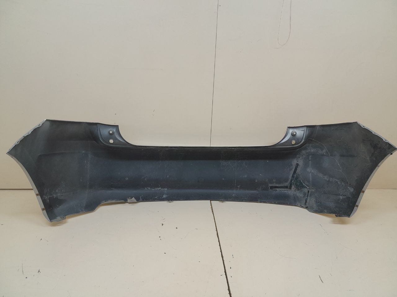 Бампер задний Toyota Auris (E150) 2006-2012