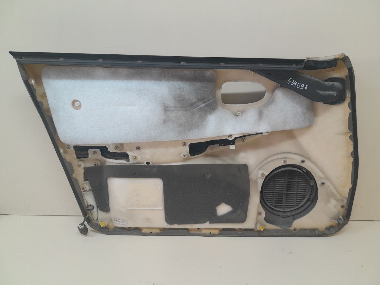 Обшивка двери передней правой Hyundai Sonata 4 (EF,Tagaz) 2001-2012