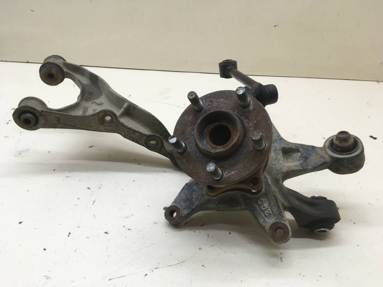 Кулак поворотный задний правый Subaru Forester (SJ/S13) 2012-2019