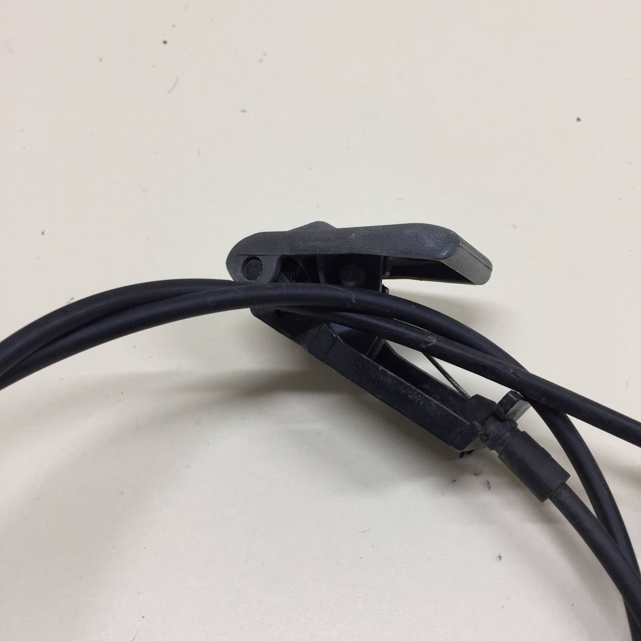 Ручка открывания капота Hyundai Starex H1/Grand Starex 2007>