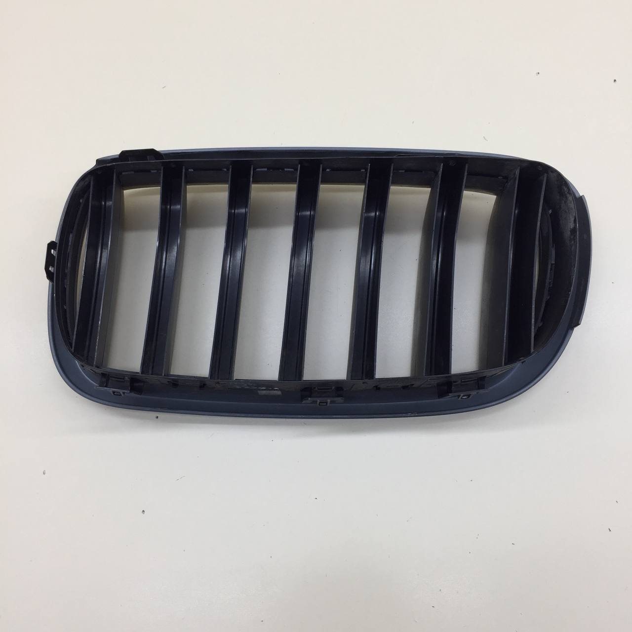 Решетка радиатора правая BMW X5 F15/F85 2013-2018