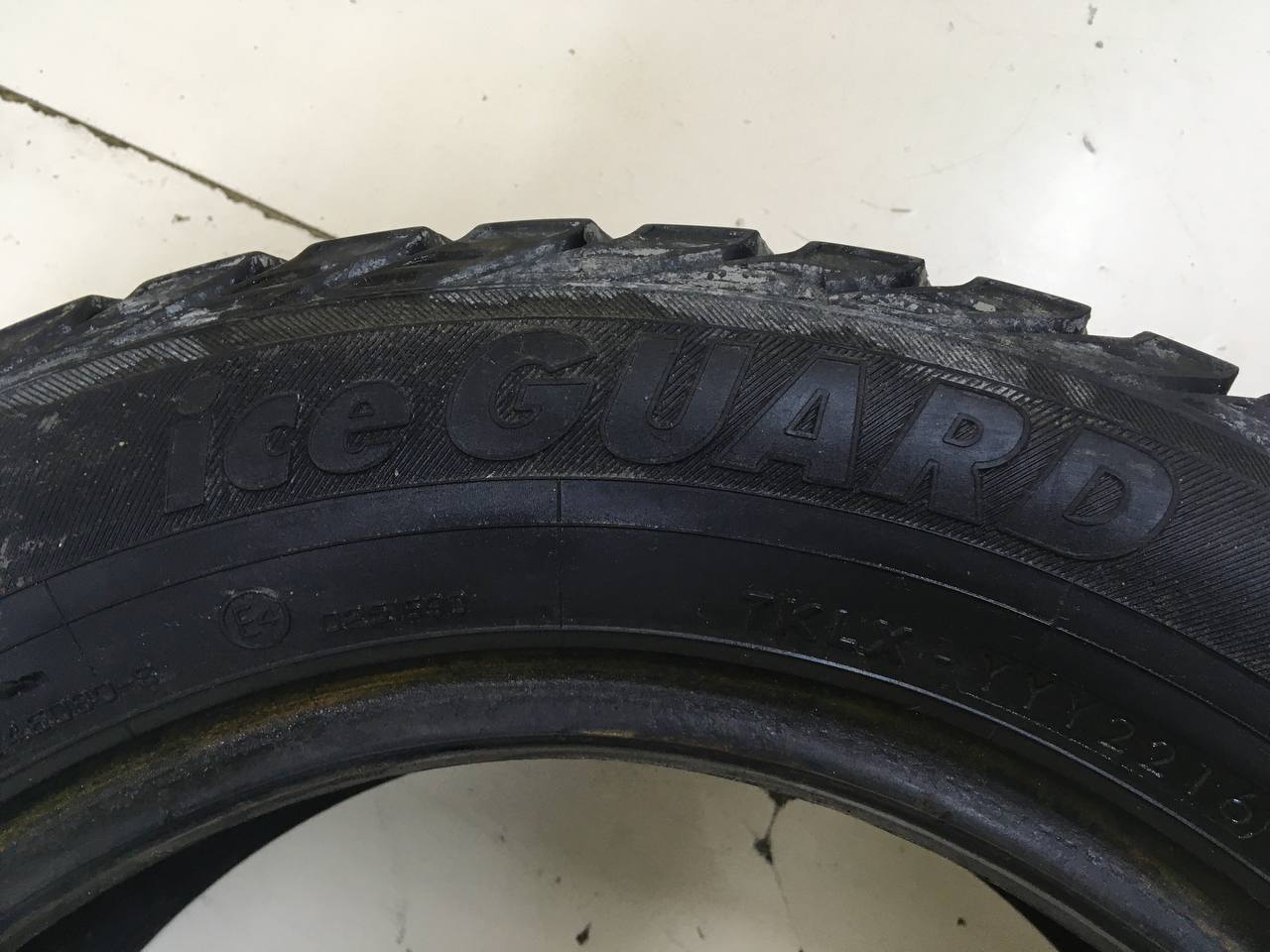 Шины R15 Зимние нешипованные Yokohama ice guard stud