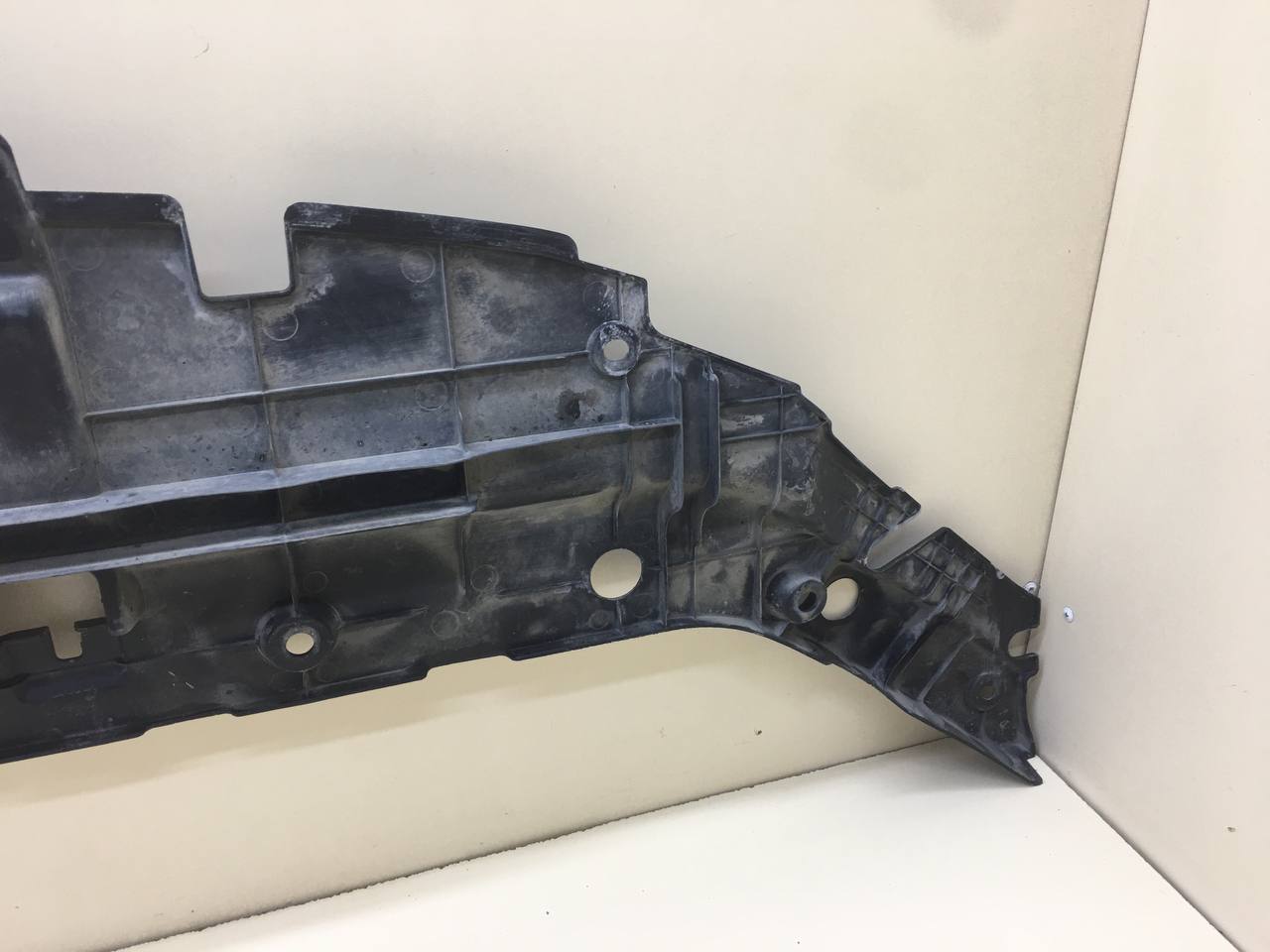 Кожух замка капота Toyota Rav 4 (A30) 2006-2013