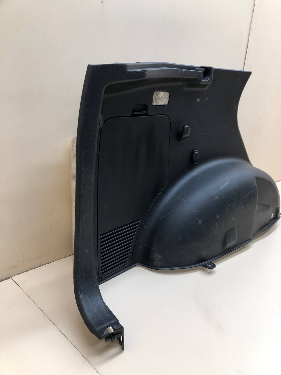 Обшивка багажника Suzuki Grand Vitara 2005-2015