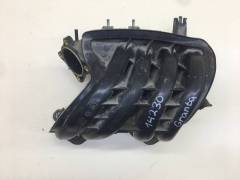 Коллектор впускной Lada Granta 2011>