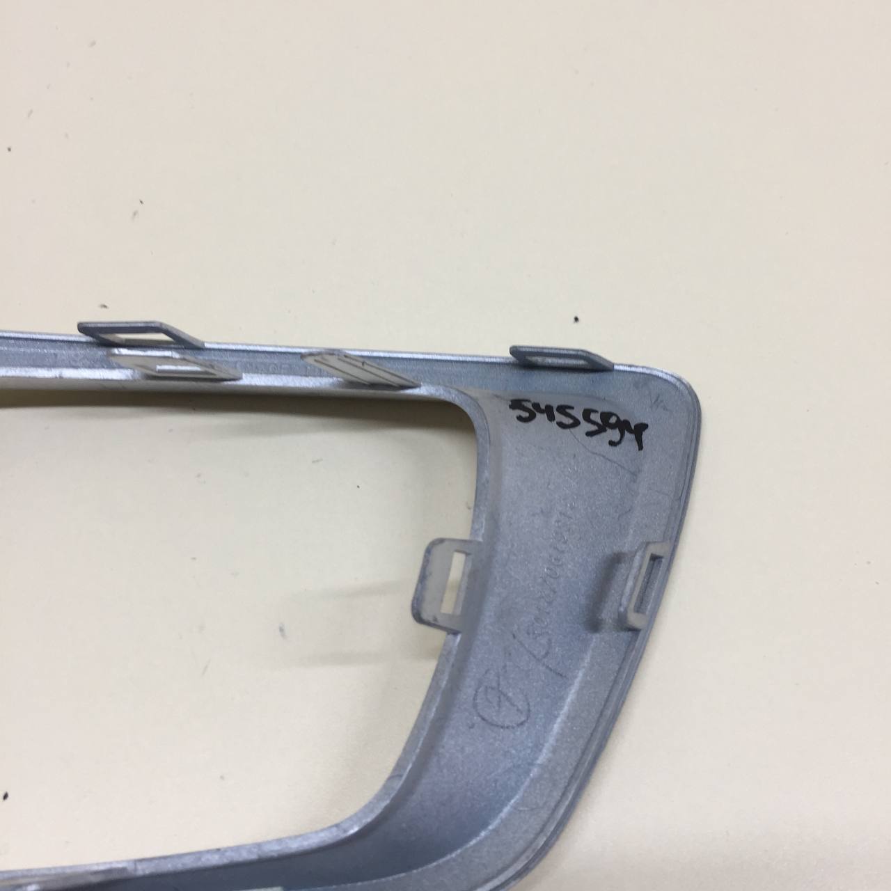 Рамка противотуманной фары левой Subaru Forester (SJ/S13) 2012-2019