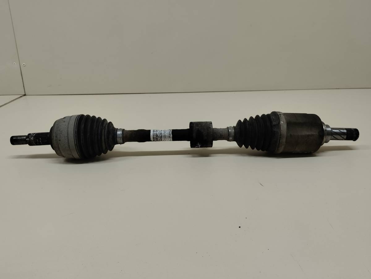 Полуось передняя левая Renault Duster (HSA, HSM) 2012> Полуось передняя левая Renault Duster (HSA, HSM) 2012>