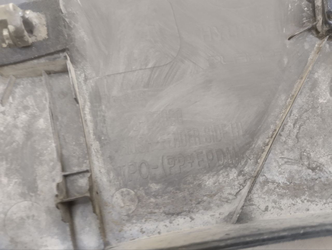 Накладка переднего крыла левого Hyundai Tucson (TL) 2015-2021