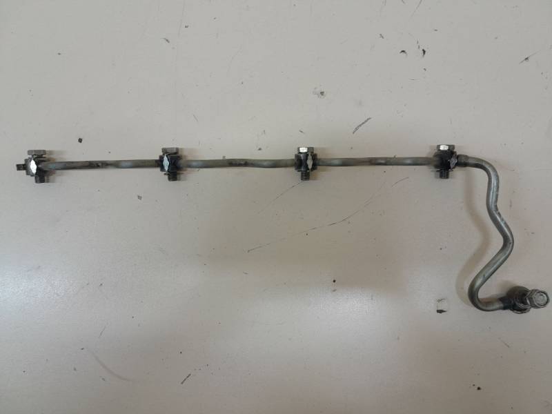 Трубка топливная Toyota Land Cruiser Prado (J150) 2009-2022 Трубка топливная Toyota Land Cruiser Prado (J150) 2009-2022