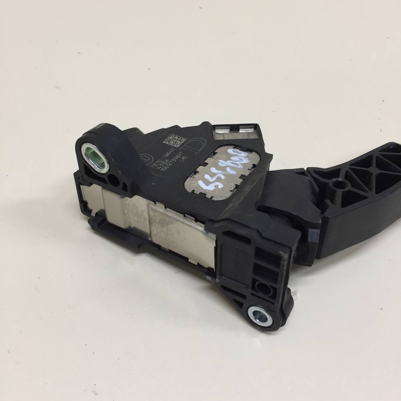 Педаль газа Lexus NX 200 (Z10) 2014-2021 Педаль газа Lexus NX 200 (Z10) 2014-2021