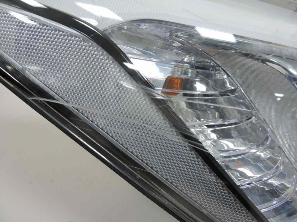 Фара правая Hyundai Santa Fe 3 (DM) 2012-2019