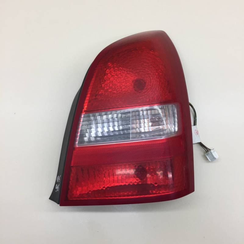 Фонарь задний правый Nissan Primera (P12) 2002-2007