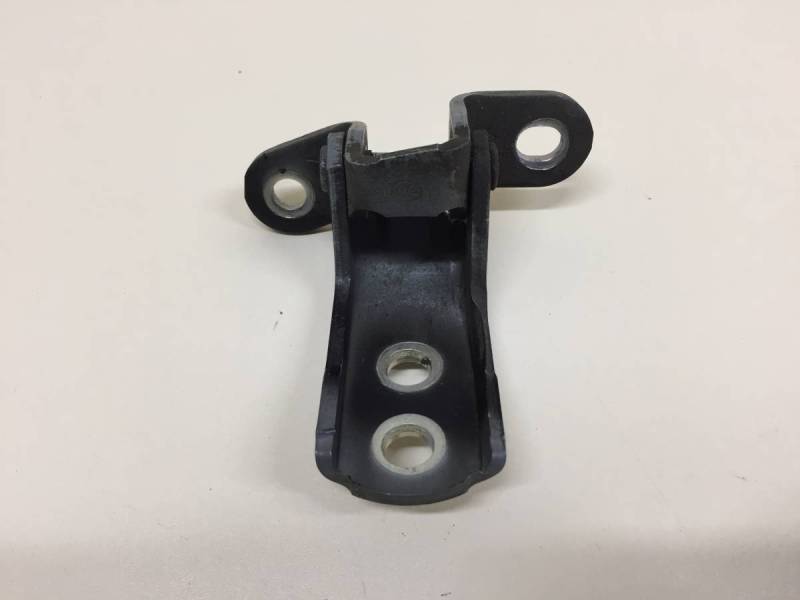 Петля двери передней левой верхняя Toyota Rav 4 (XA40) 2013-2019