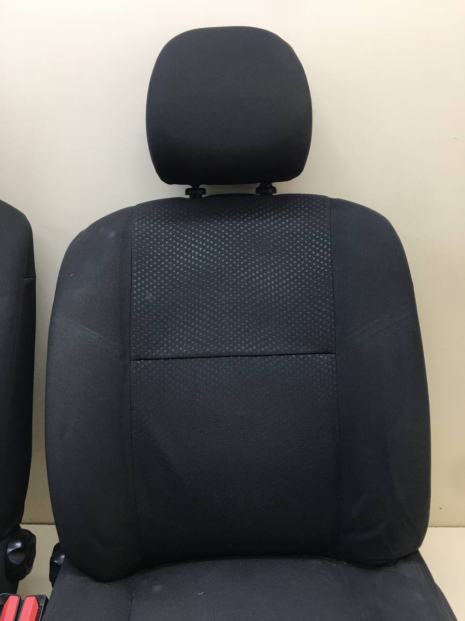 Сиденье (комплект) Nissan Almera 3 (G11, G15) 2012> Сиденье (комплект) Nissan Almera 3 (G11, G15) 2012>