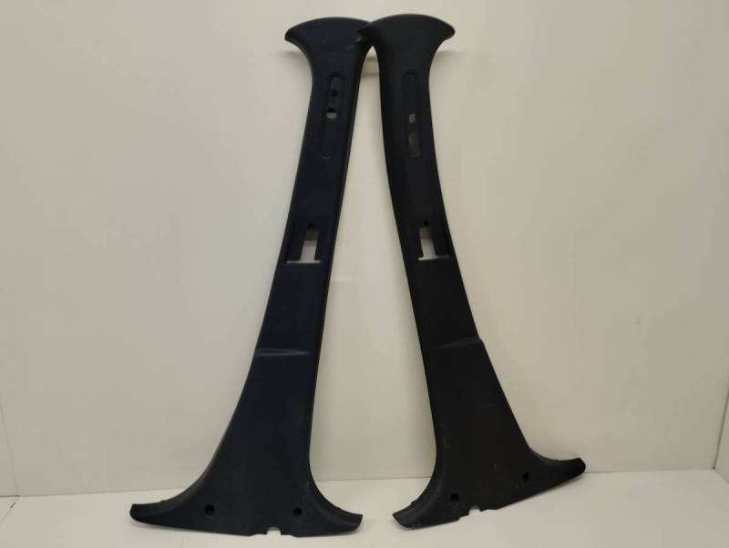 Обшивка стойки Lada Largus 2012>