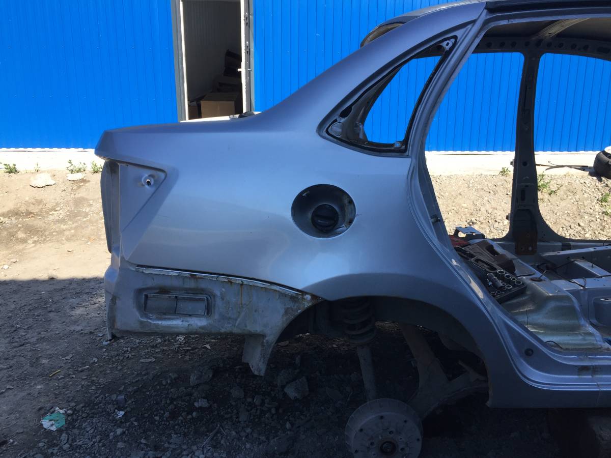 Крыло заднее правое Lada Granta 2011>