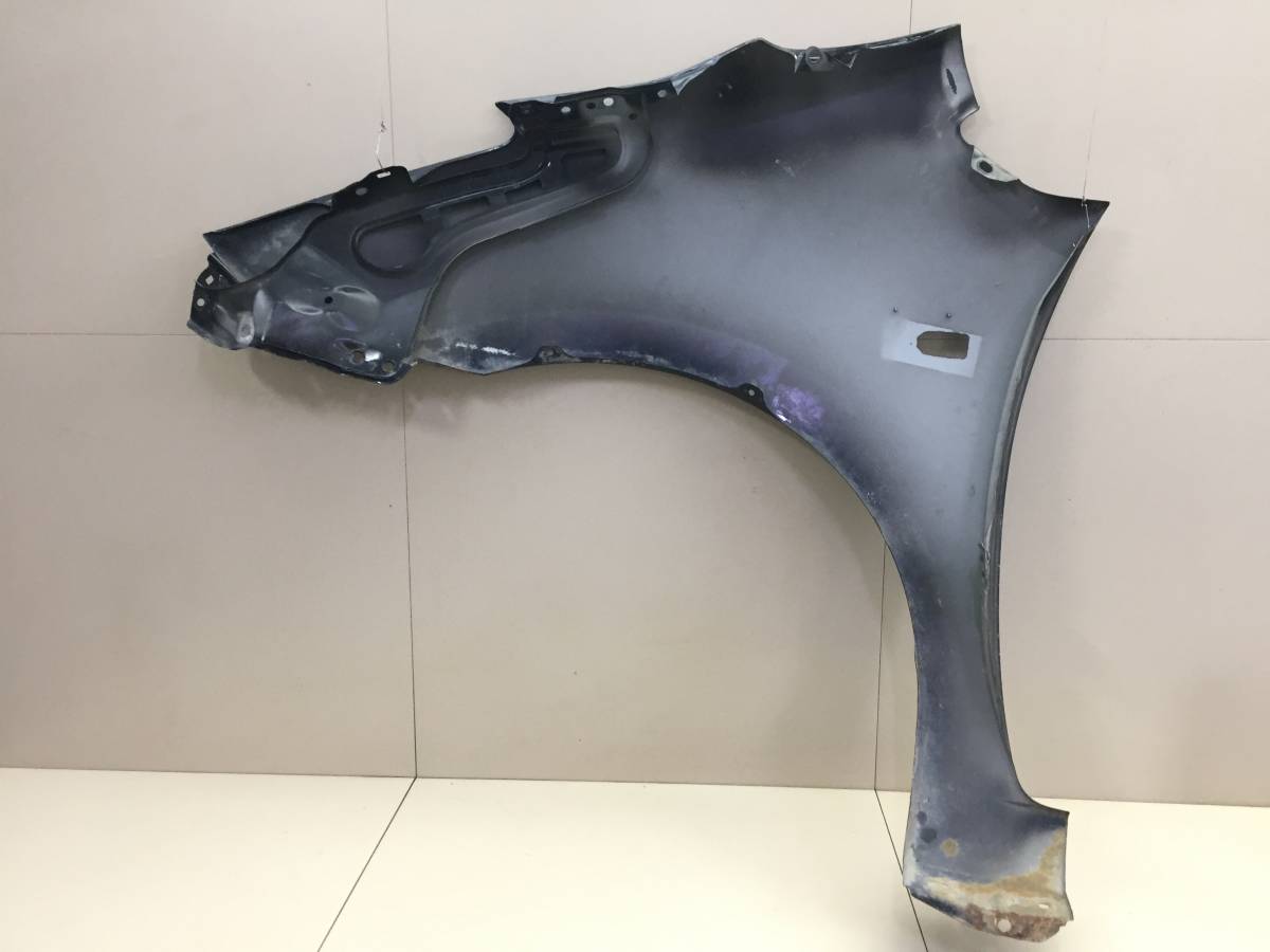 Крыло переднее правое Toyota Prius (W20) 2003-2009
