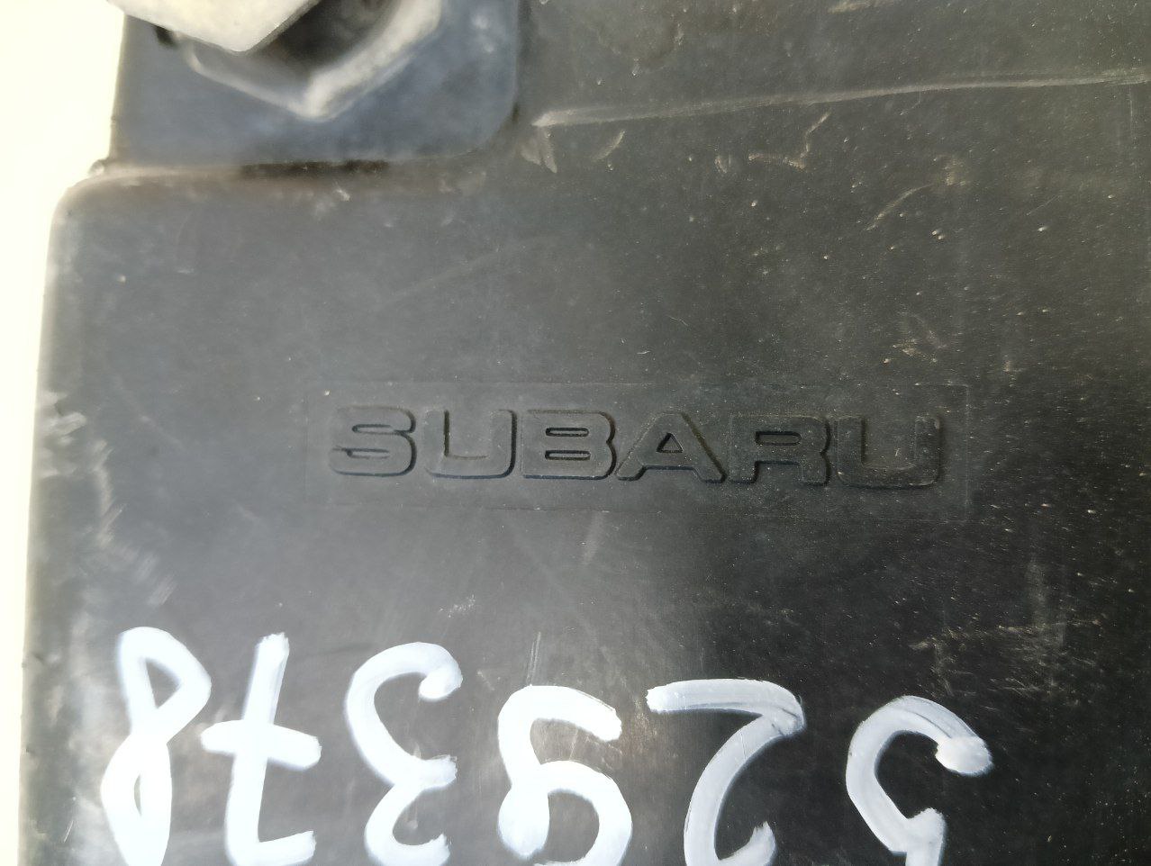 Корпус воздушного фильтра Subaru Legacy (B13) 2003-2009