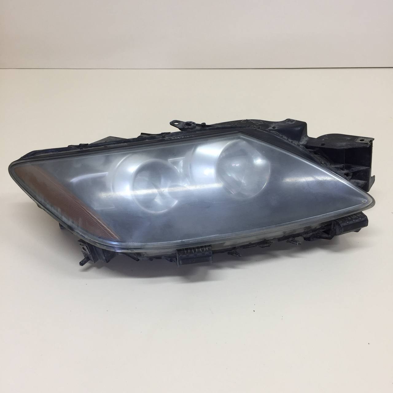 Фара правая Mazda CX-7 (ER) 2006-2012