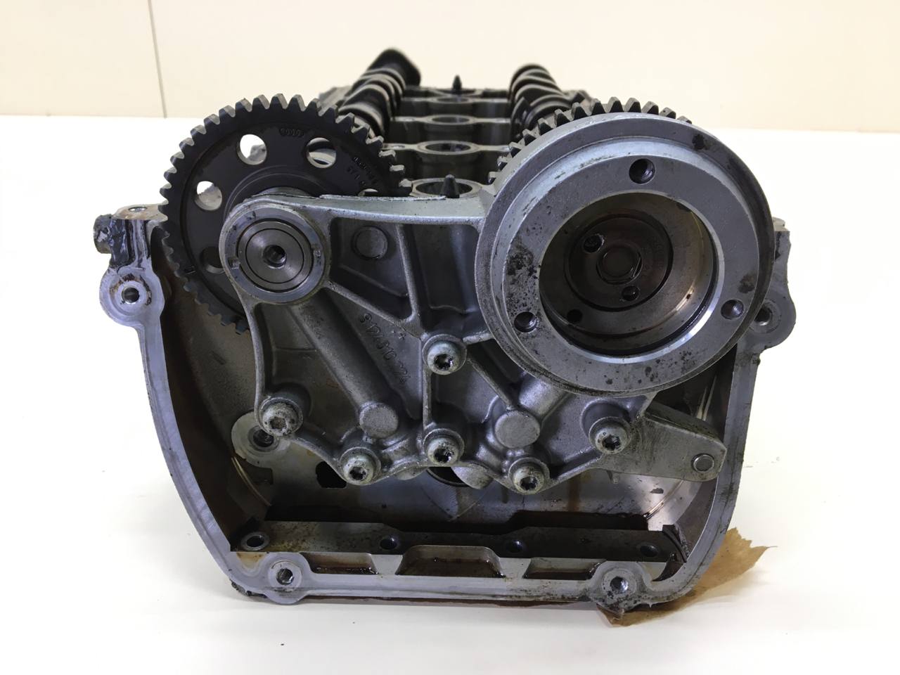 Головка блока цилиндров Volkswagen Passat B7 2011-2015 Головка блока цилиндров Volkswagen Passat B7 2011-2015