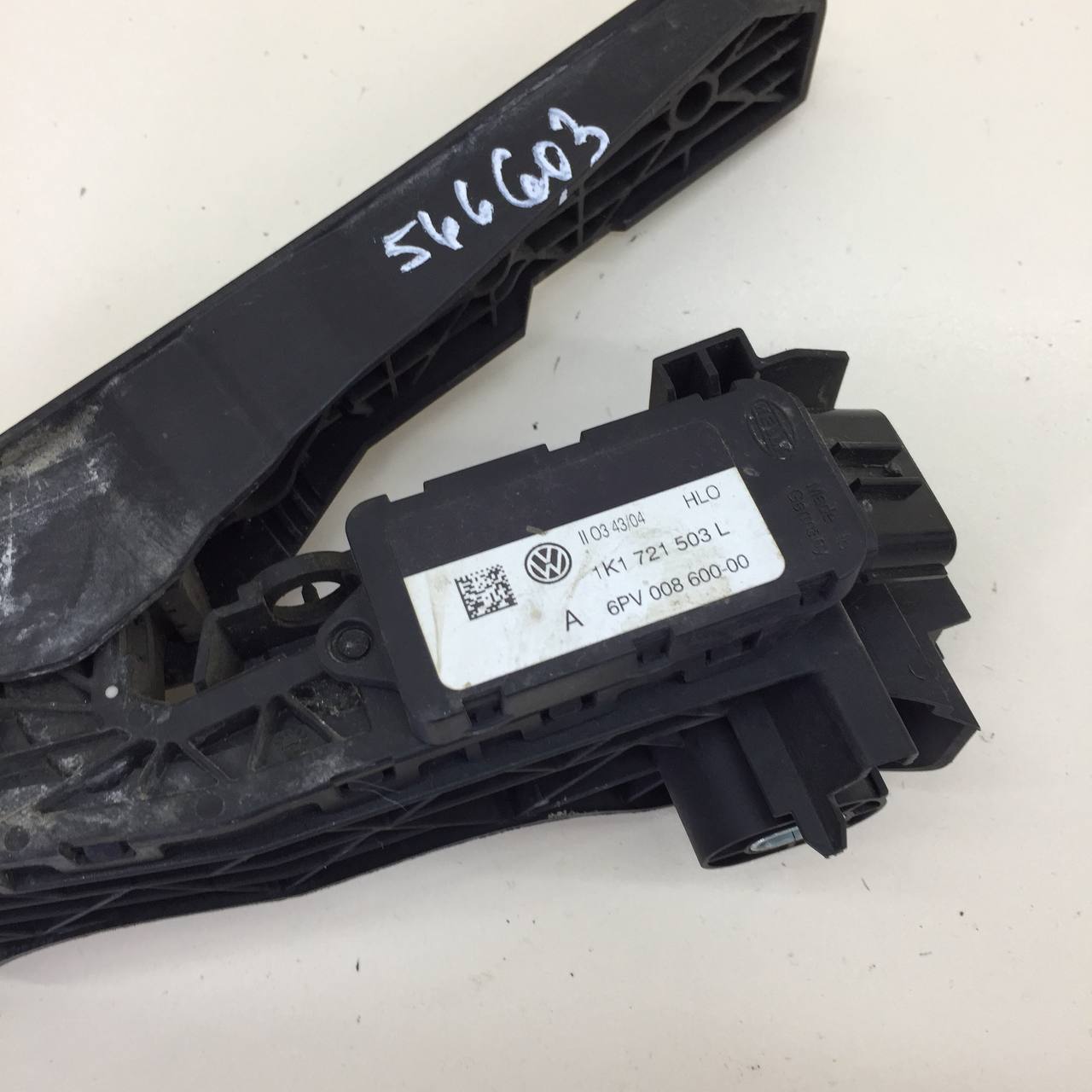 Педаль газа Skoda Octavia (A5 1Z-) 2004-2013 Педаль газа Skoda Octavia (A5 1Z-) 2004-2013