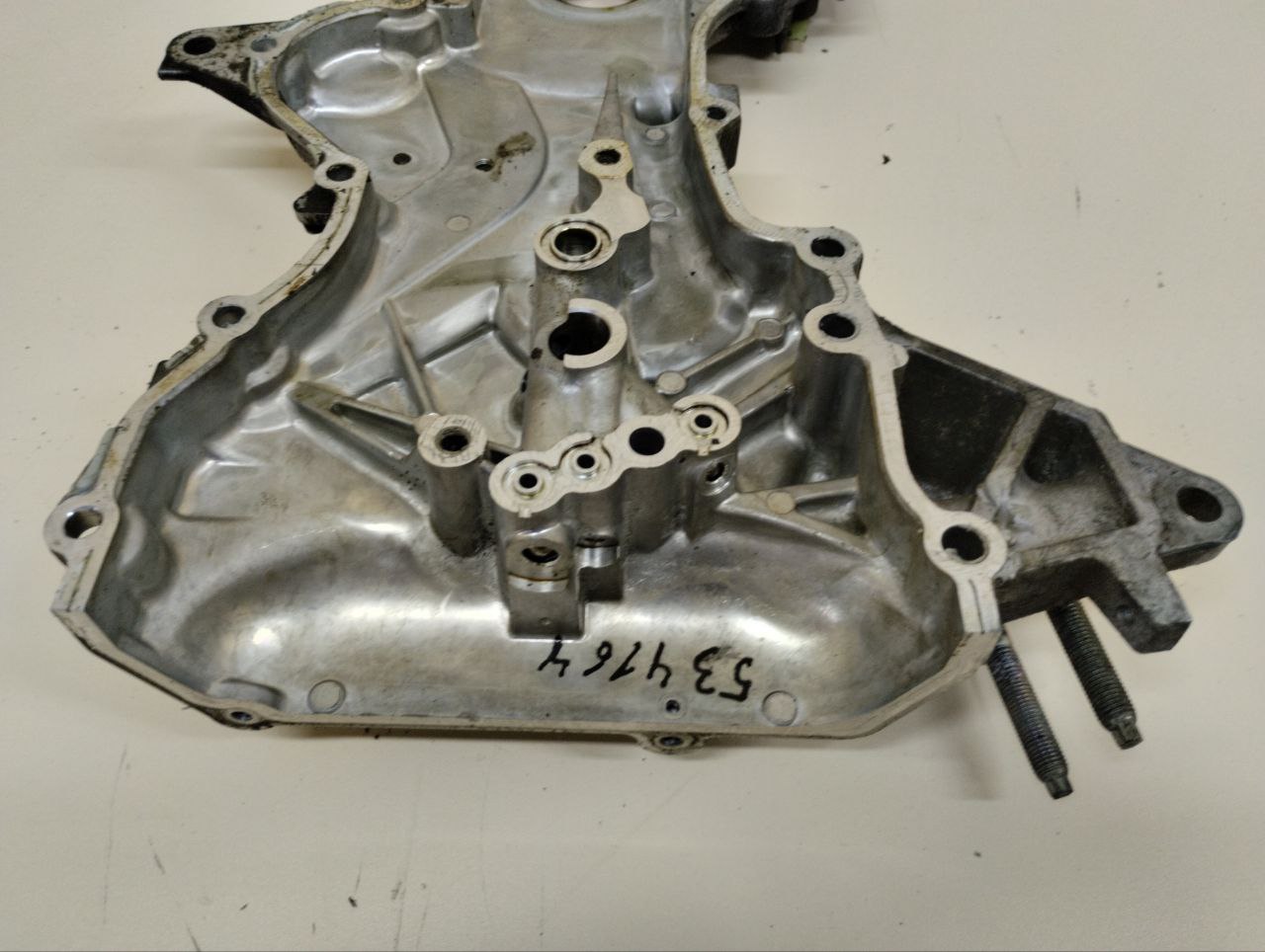 Крышка двигателя передняя Mazda Mazda 3 (BL) 2009-2013