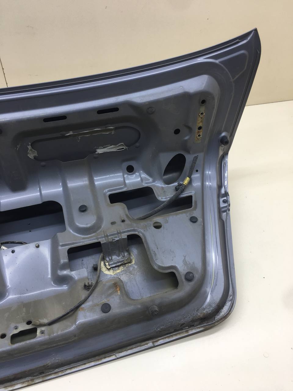 Крышка багажника Chevrolet Aveo T250 2005-2011 Крышка багажника Chevrolet Aveo T250 2005-2011