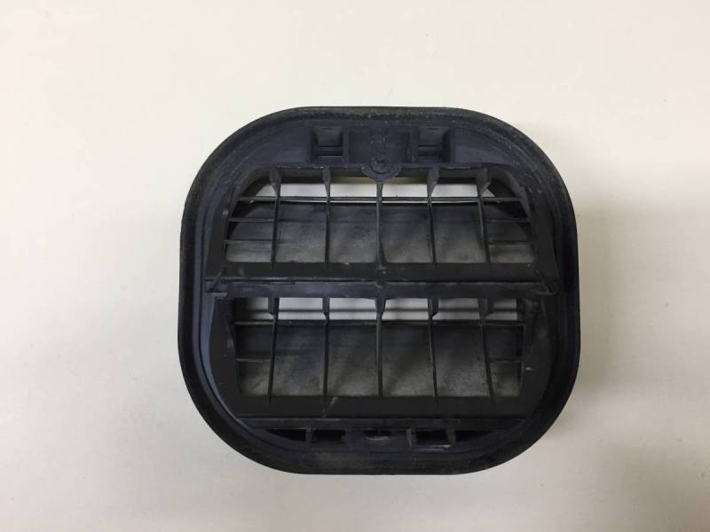 Решетка вентиляционная Chevrolet Cobalt (T250) 2011-2015