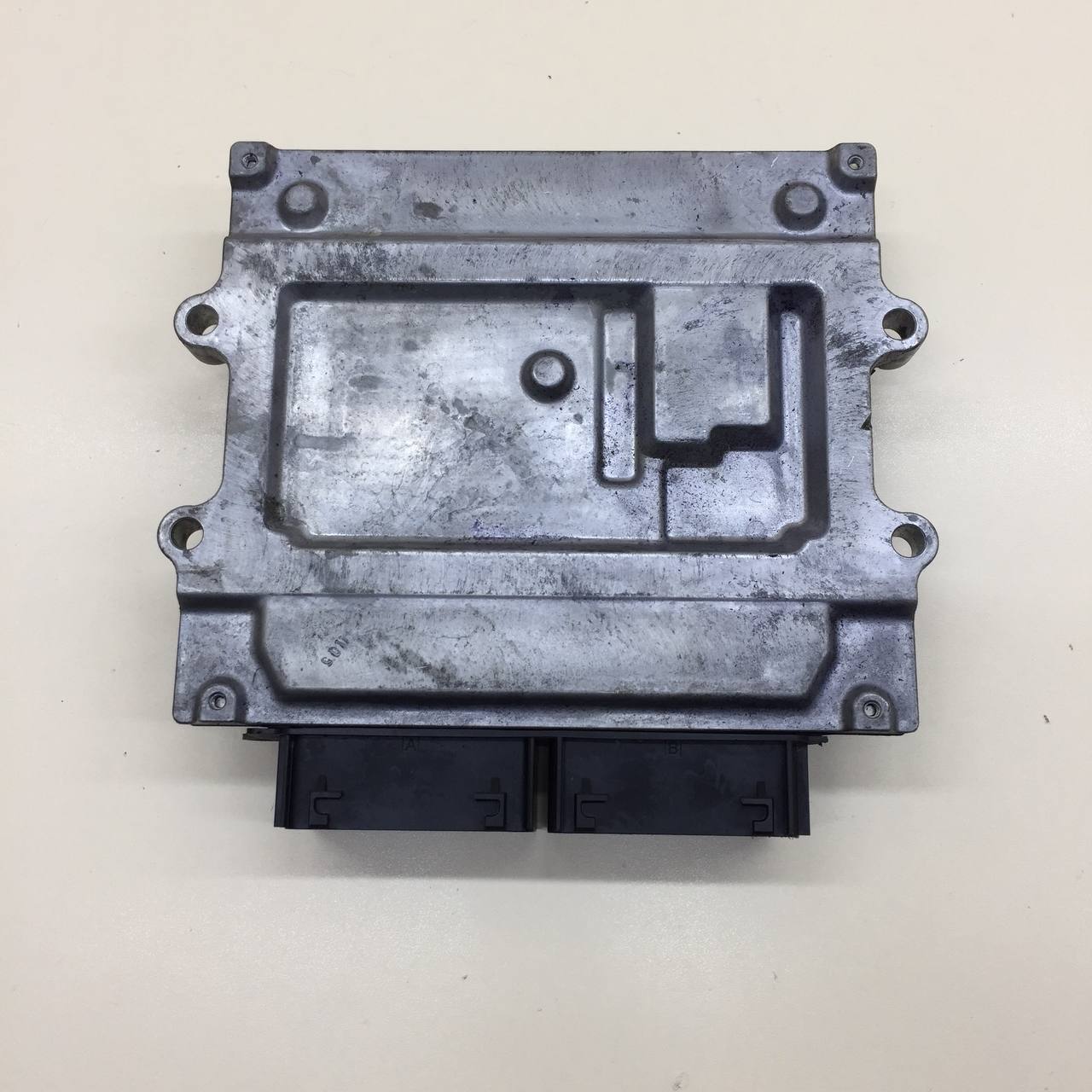 Блок управления двигателем Volvo XC60 2008-2017