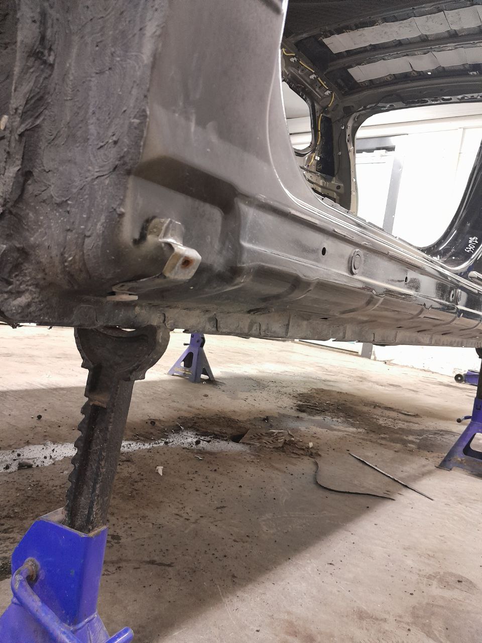 Порог со стойкой левый Mitsubishi Outlander (GF) 2012>