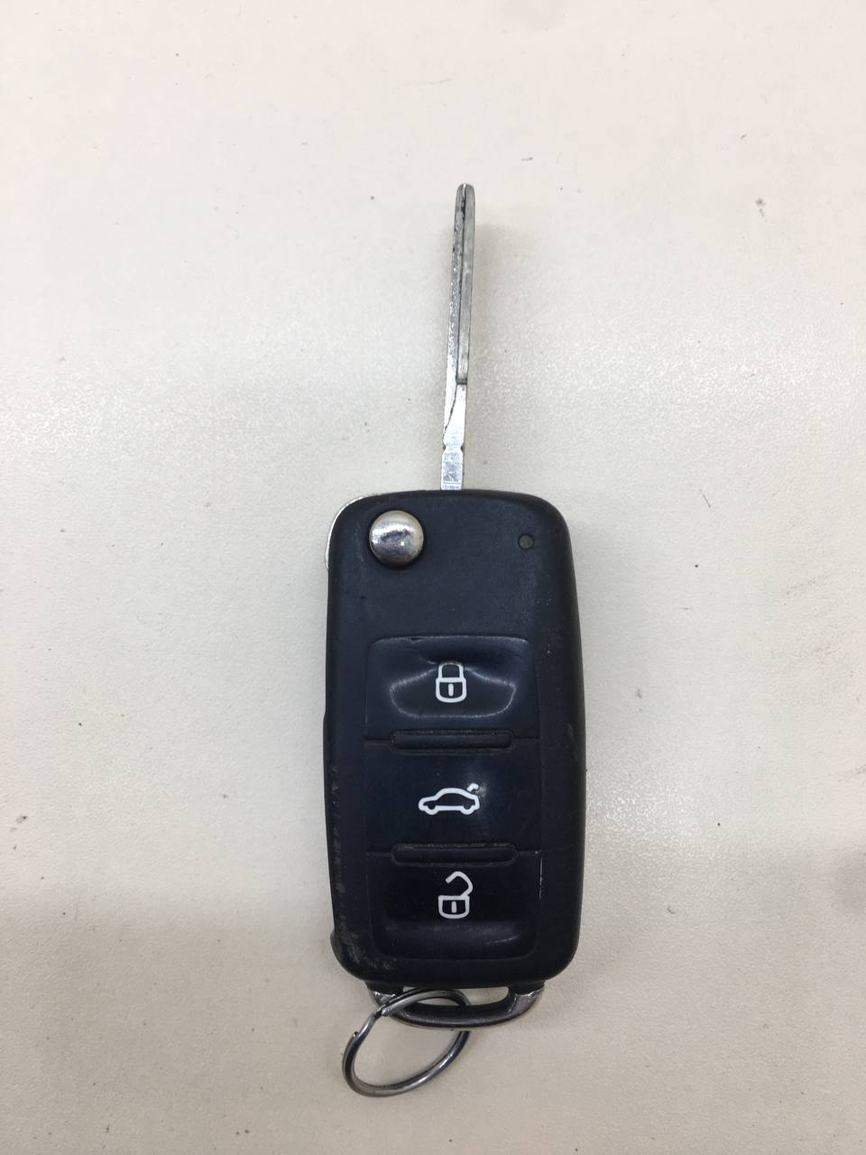 Замок зажигания Skoda Rapid 2012-2020 Замок зажигания Skoda Rapid 2012-2020