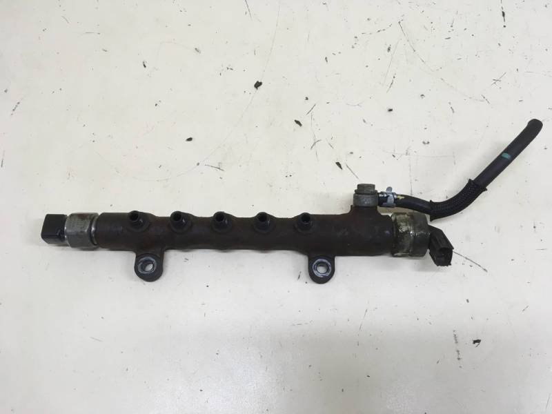 Рейка топливная (рампа) Toyota Rav 4 (XA40) 2013-2019 Рейка топливная (рампа) Toyota Rav 4 (XA40) 2013-2019
