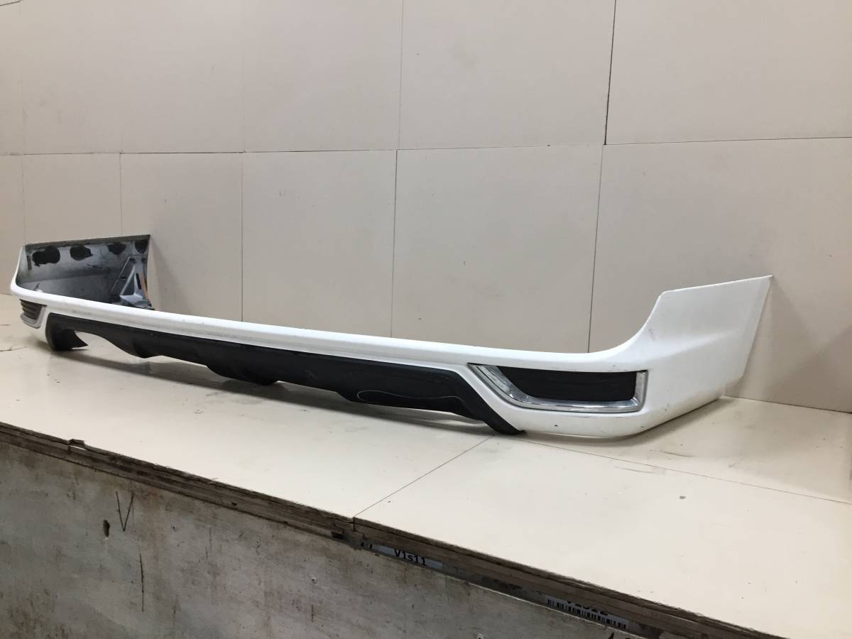 Юбка передняя Toyota Land Cruiser (J200) 2007-2021