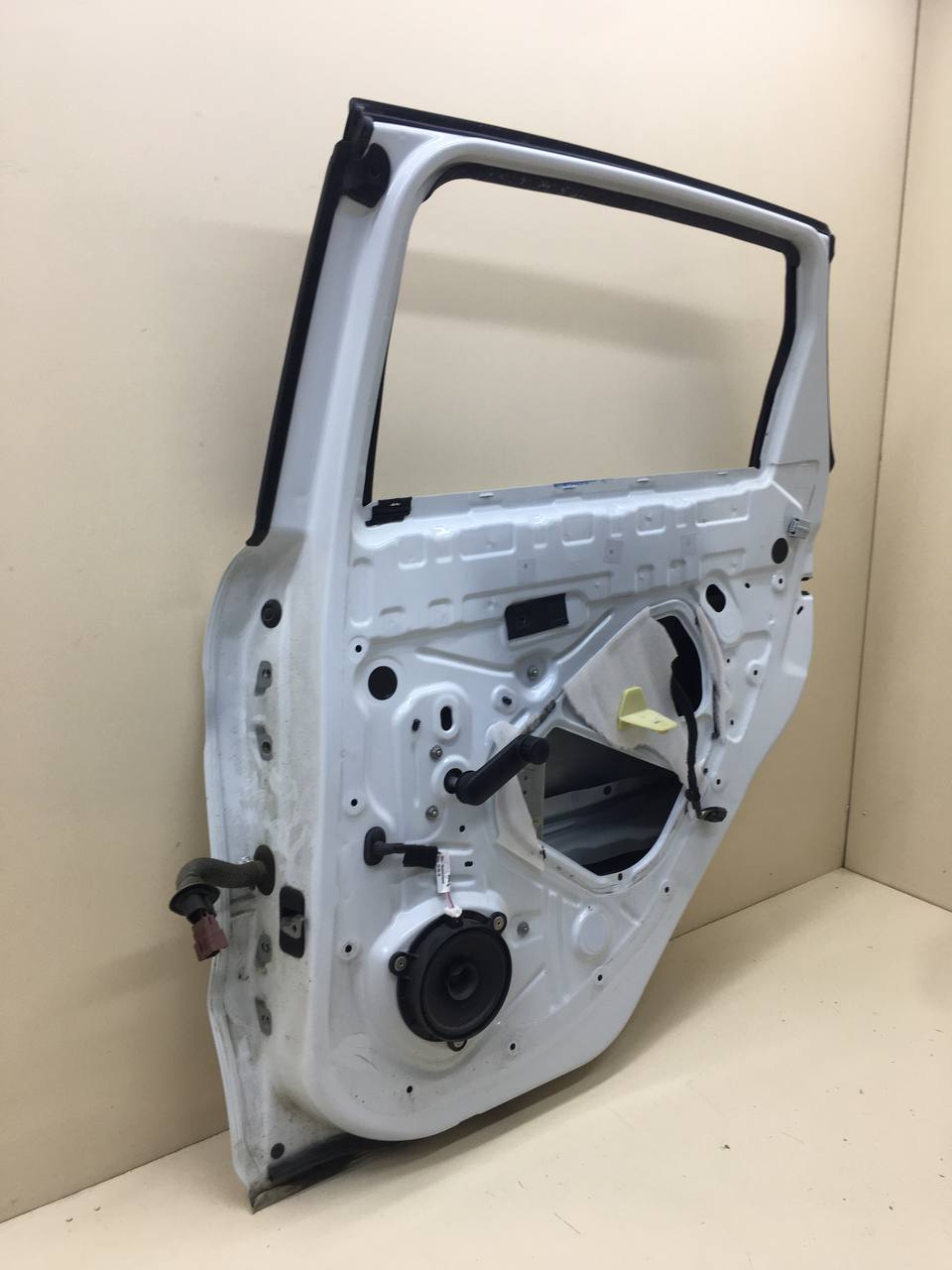 Дверь задняя правая Lada X-RAY 2016>