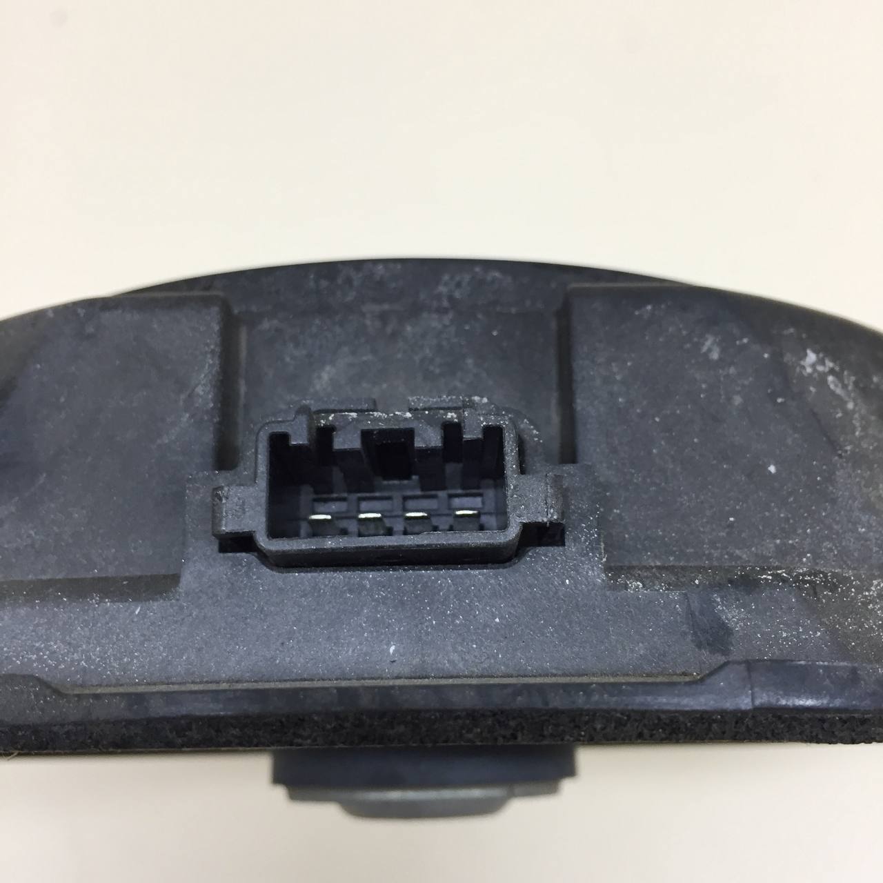 Динамик Mazda Mazda 3 (BM) 2013-2016 Динамик Mazda Mazda 3 (BM) 2013-2016