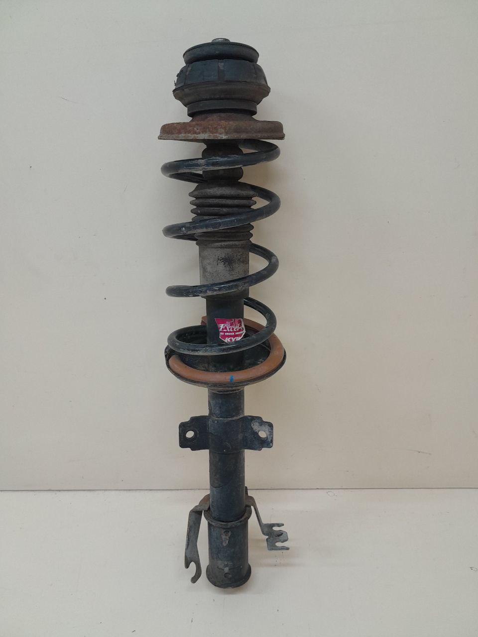 Амортизатор передний Renault Duster (HSA, HSM) 2012>