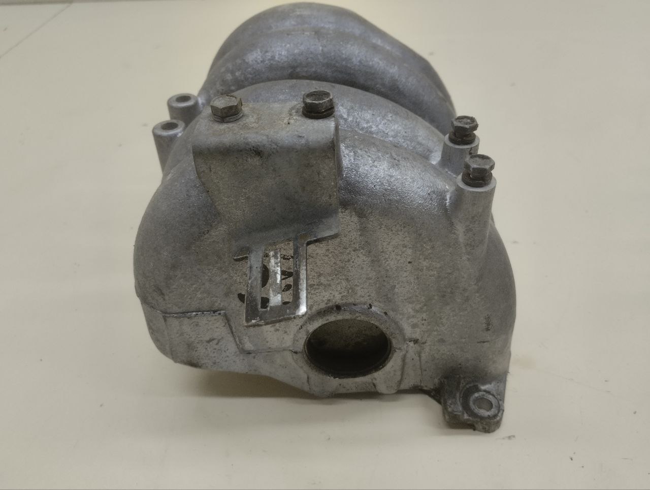 Коллектор впускной Chevrolet Niva 2009-2020