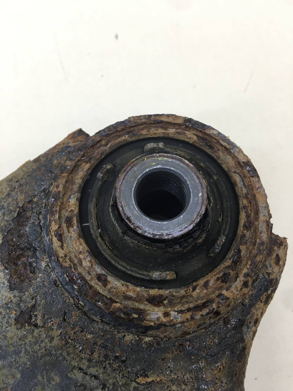 Рычаг передний левый Ford Mondeo 4 2007-2015